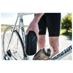 Fidlock - Twist Bottle 800 + Bike Base - Bidon Vélo -Vélo Matériel Magasin fidlock twist bottle 800 bike base bidon velo detail 6